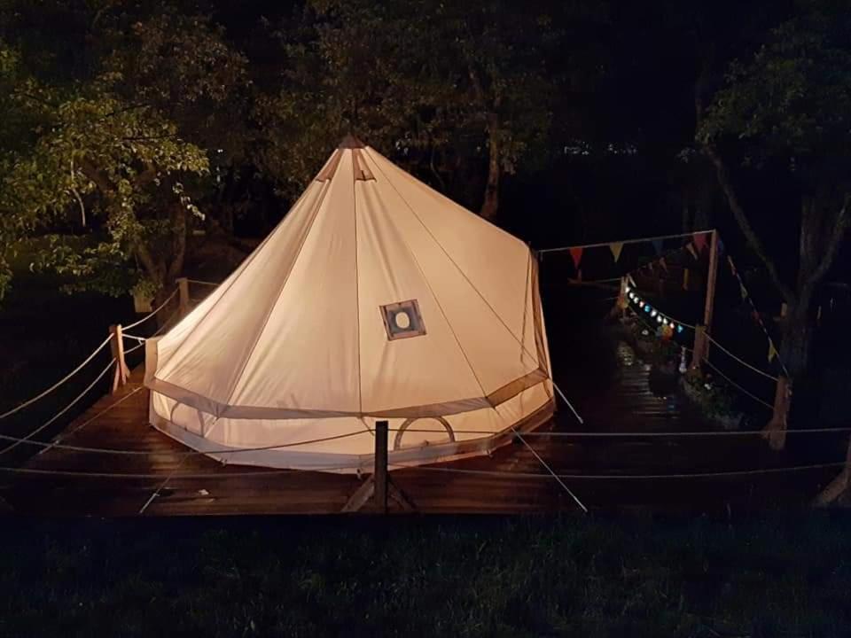 My Lake Glamping Dalnic Екстер'єр фото