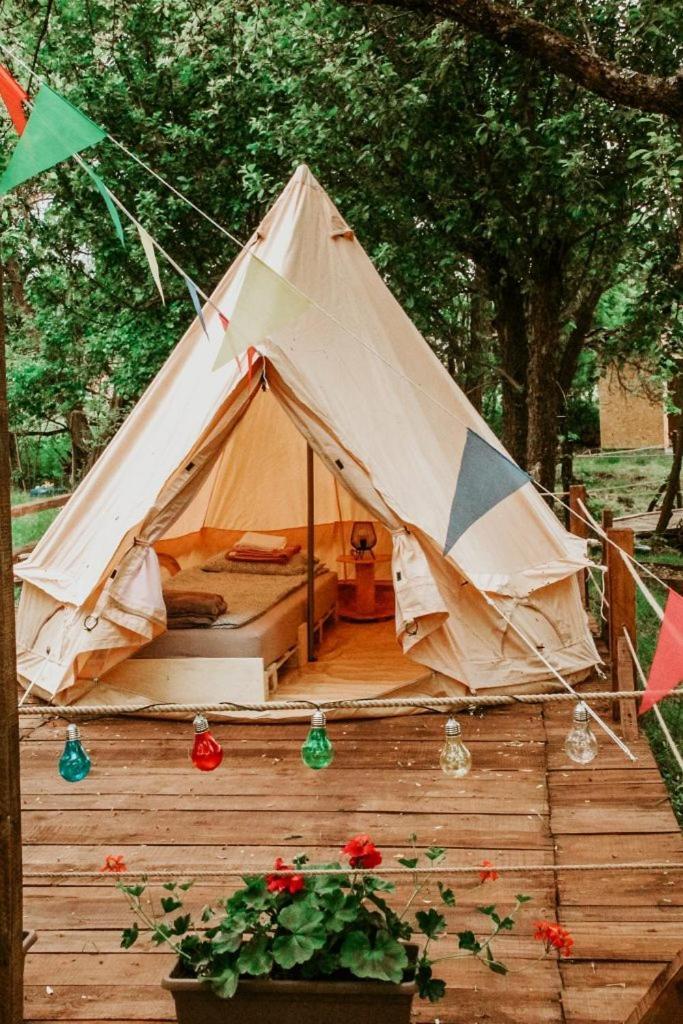 My Lake Glamping Dalnic Екстер'єр фото